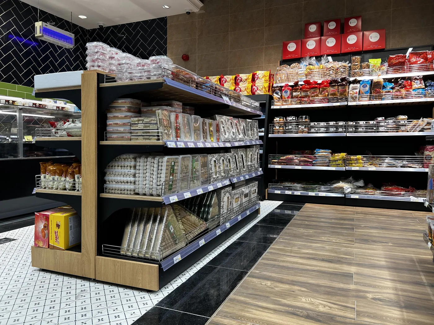 TROLLEY